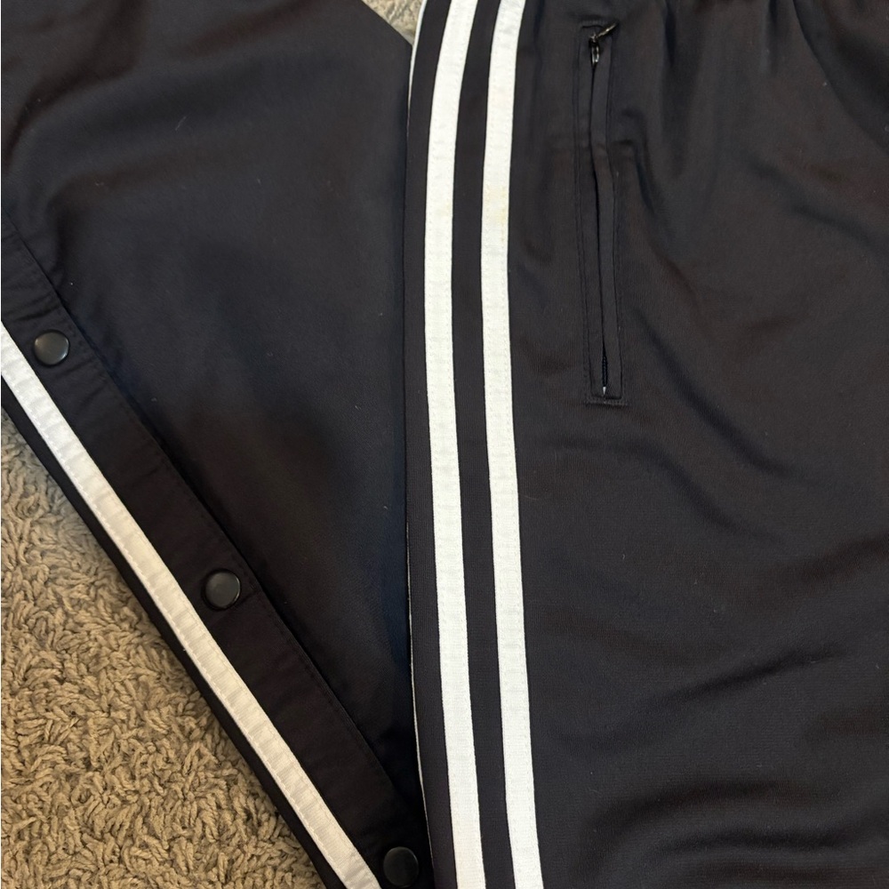 🤍🖤adidas • VINTAGE • black w/ white trim breakaway sweatpants • XL - Picture 6 of 11